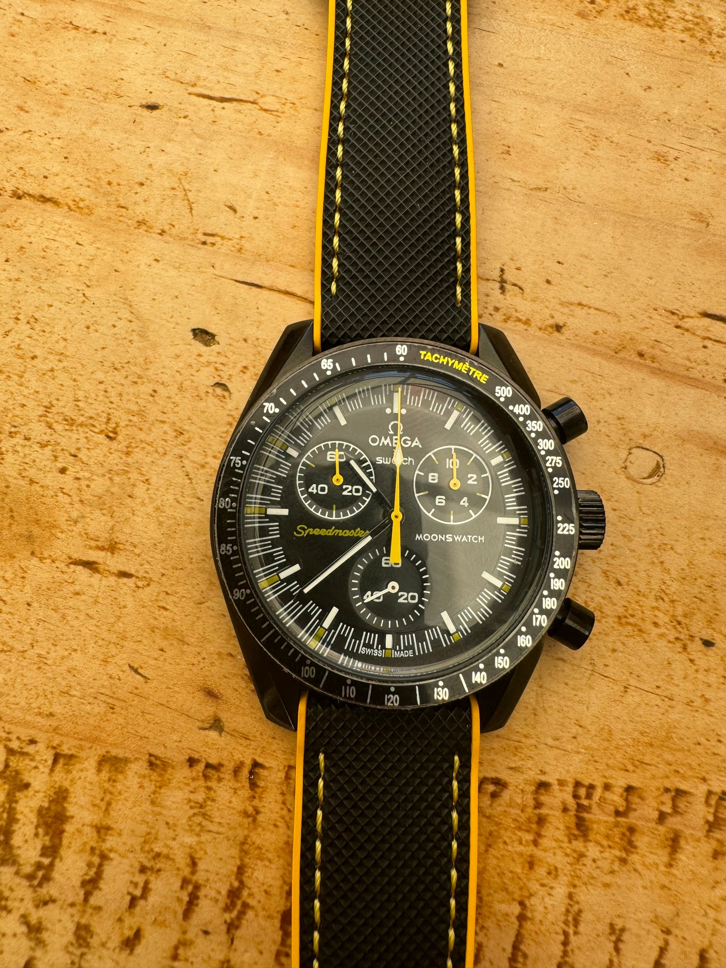 Black & Yellow Speedy Concept Moonmod