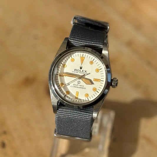 6426 Albino Commando