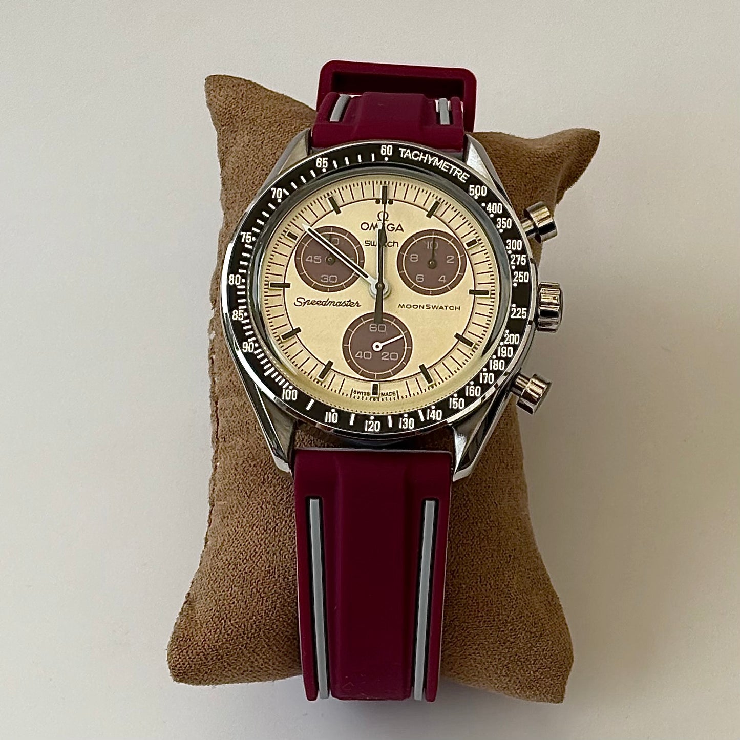 MoonMod Mission To Pluto Metal Moonswatch