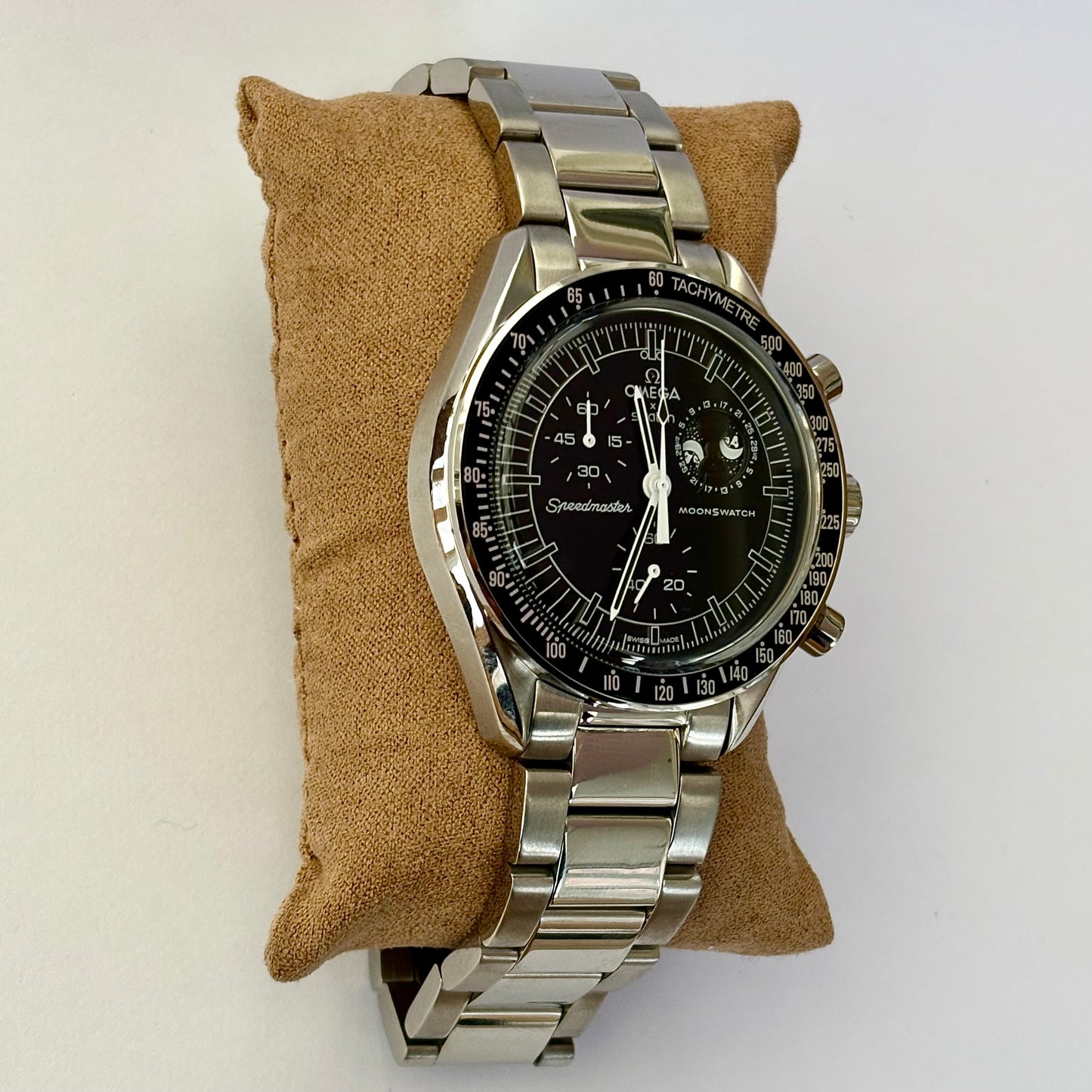 MoonMod Black Snoopy Moonphase Metal Moonswatch