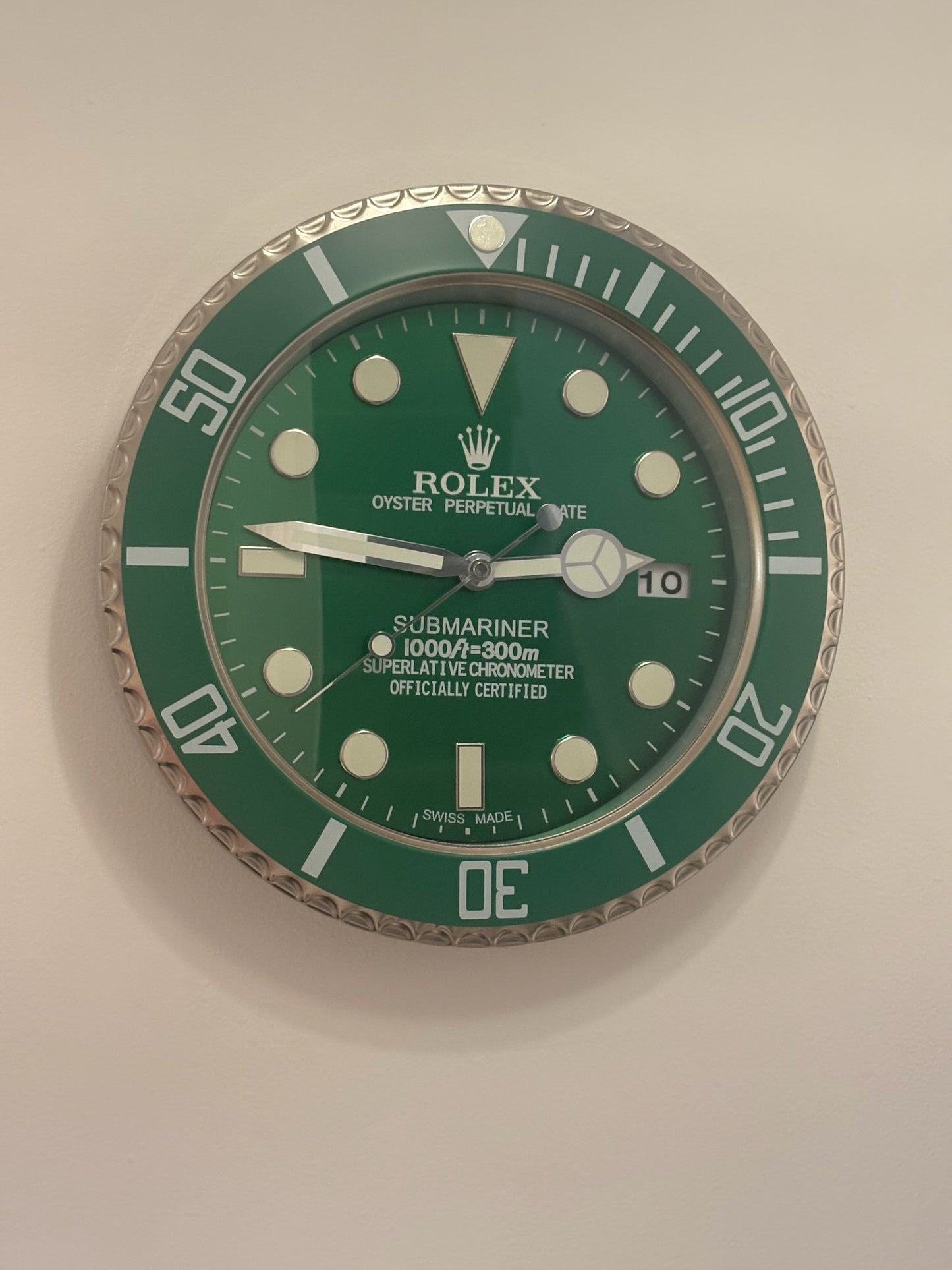 “Hulk” Green Submariner Wall Clock