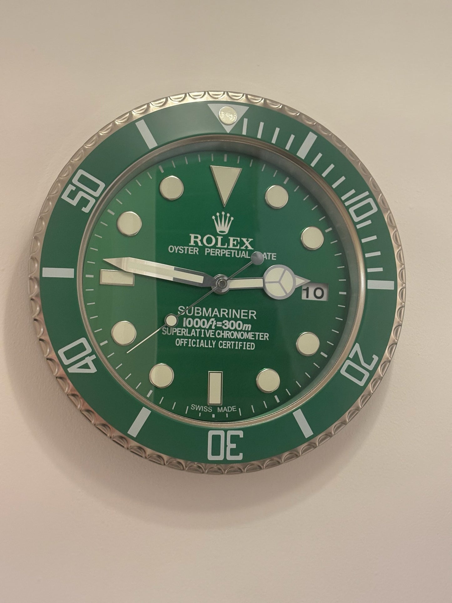 “Hulk” Green Submariner Wall Clock