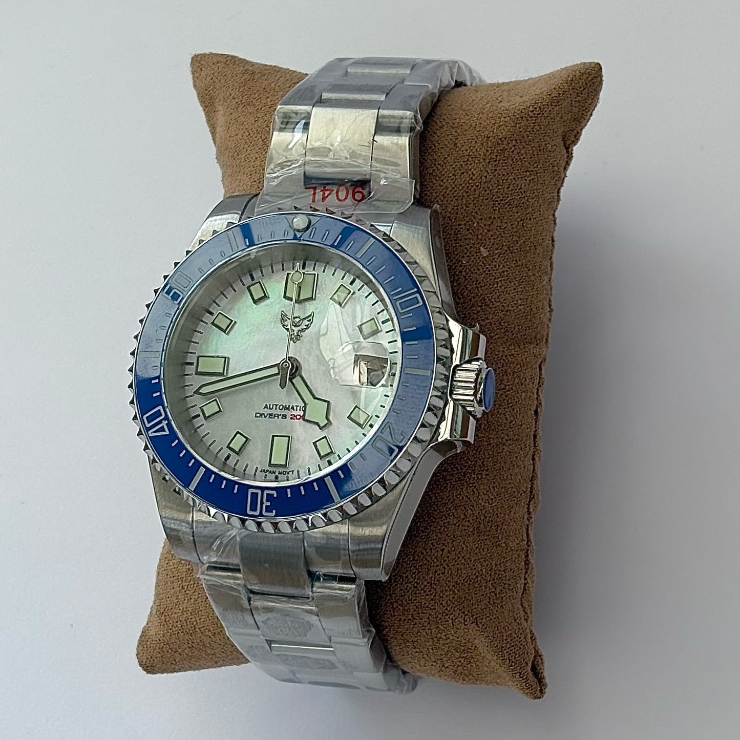 40mm Blue Divers Watch