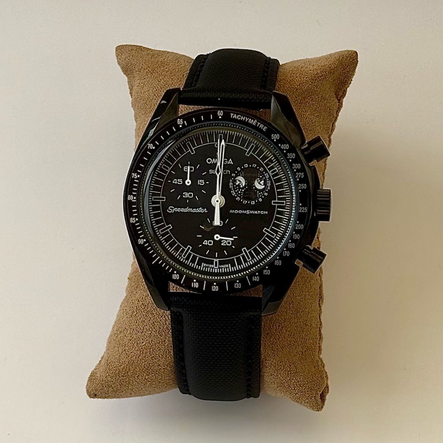 Moonmod Black Snoopy Moonphase with Black Case