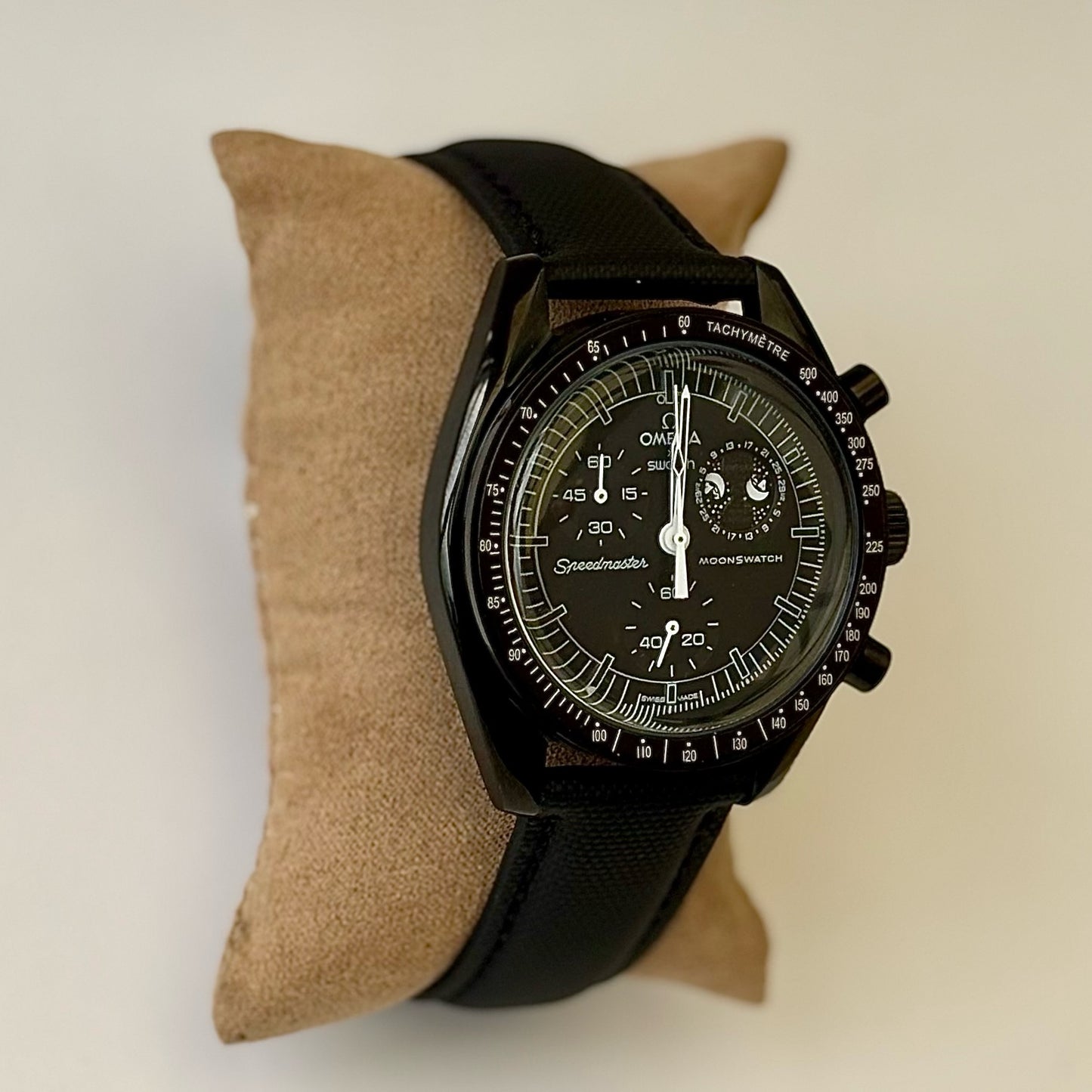 Moonmod Black Snoopy Moonphase with Black Case