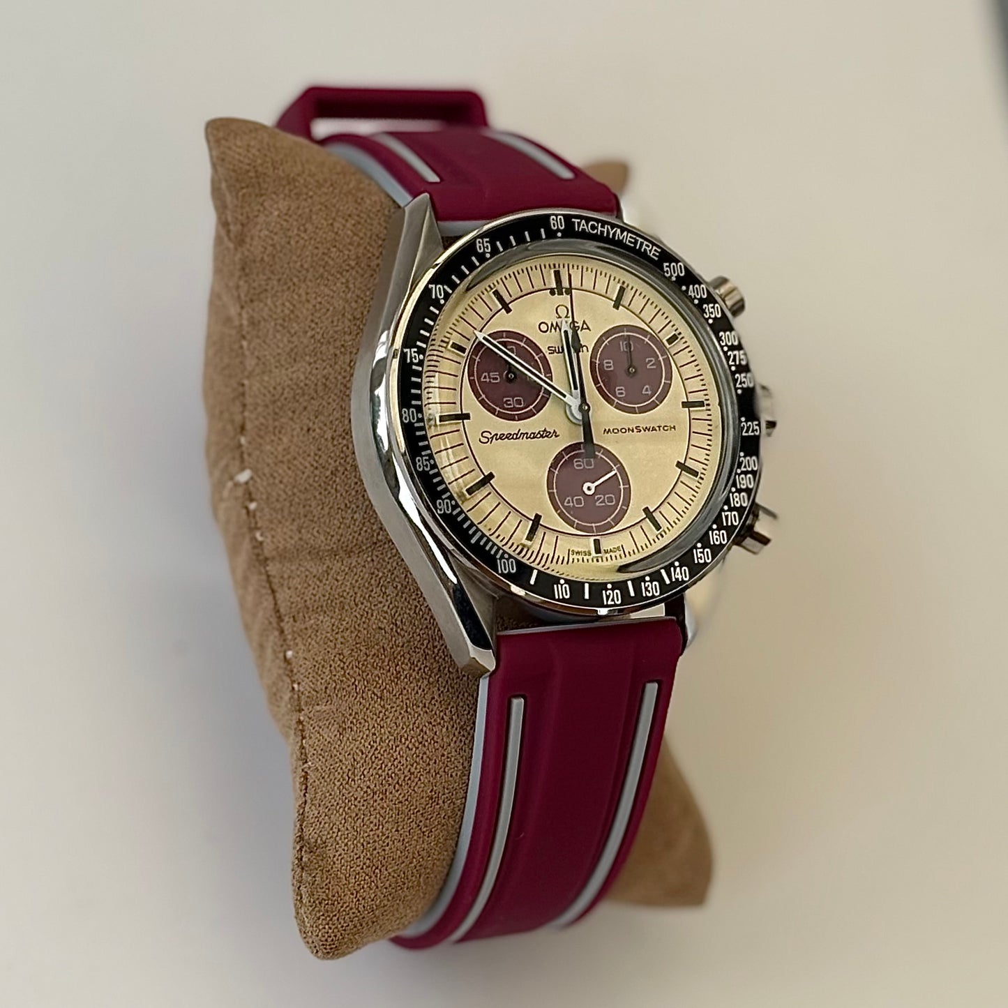 MoonMod Mission To Pluto Metal Moonswatch