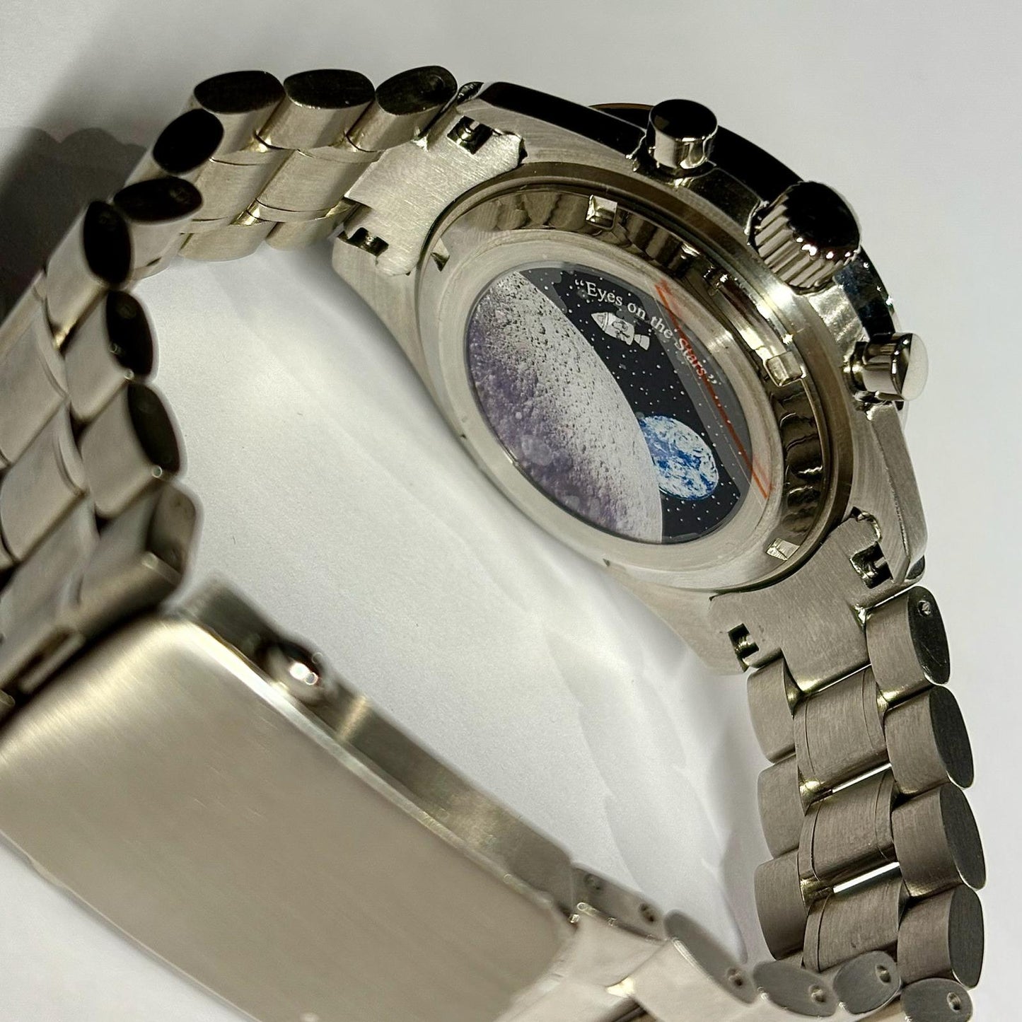 MoonMod Snoopy Moonphase In White Metal Moonswatch